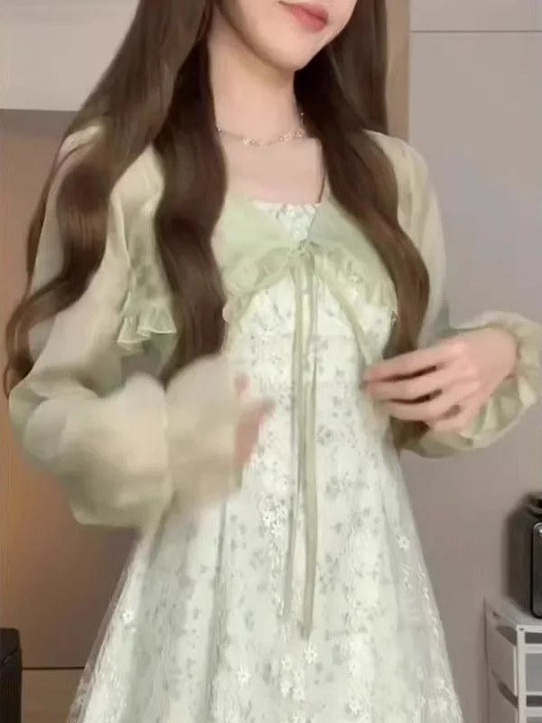 Sun Protection Ultra Fairy Snowflake Outerwear Cardigan Summer Design Sensation Small Crowd Matched Tube Top Skirt Overcoat
Sun Protection Ultra Fairy Snowflake Outerwear Cardigan Summer Design Sensation Small Crowd Matched Tube Top Skirt Overcoat