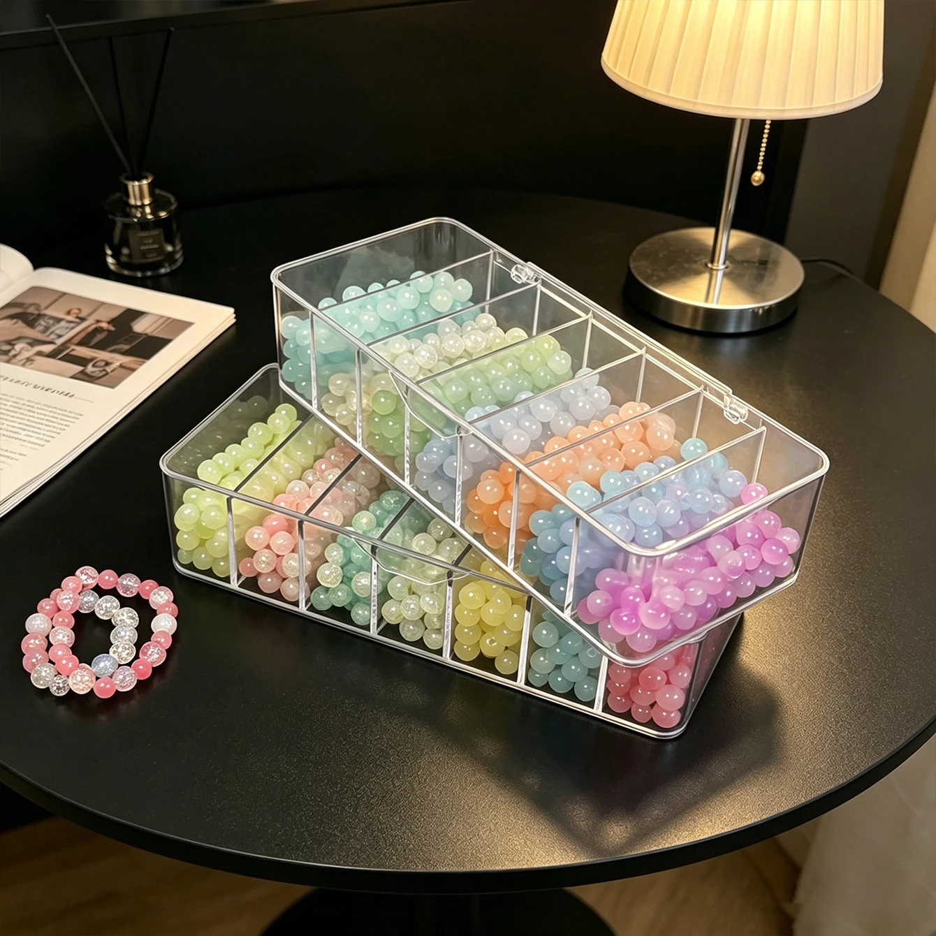 1pc transparent acrylic with lid waterproof and dustproof bead string storage box, stackable compartment, earring storage box
1pc transparent acrylic with lid waterproof and dustproof bead string storage box, stackable compartment, earring storage box