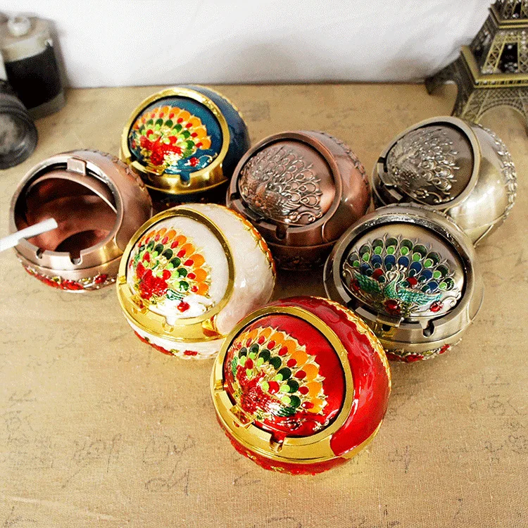 Color peacock ball ashtray large ashtray creative retro round high-grade metal anti-drop
Color peacock ball ashtray large ashtray creative retro round high-grade metal anti-drop