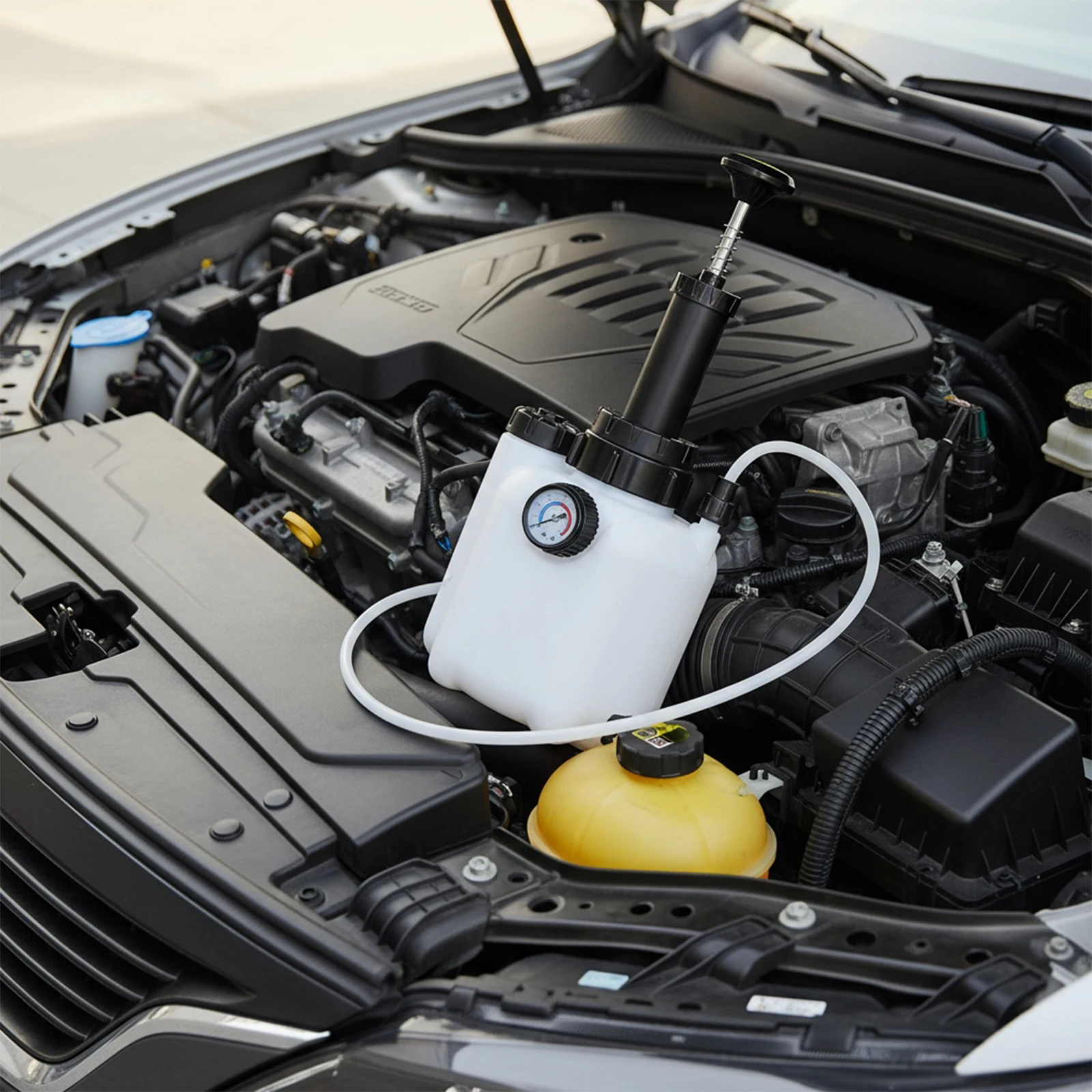 3L Car Manual Brake Fluid Bleeder Kit Leakproof Car Brake Fluid Replacement Tools for Professionals Working on Vehicles
3L Car Manual Brake Fluid Bleeder Kit Leakproof Car Brake Fluid Replacement Tools for Professionals Working on Vehicles