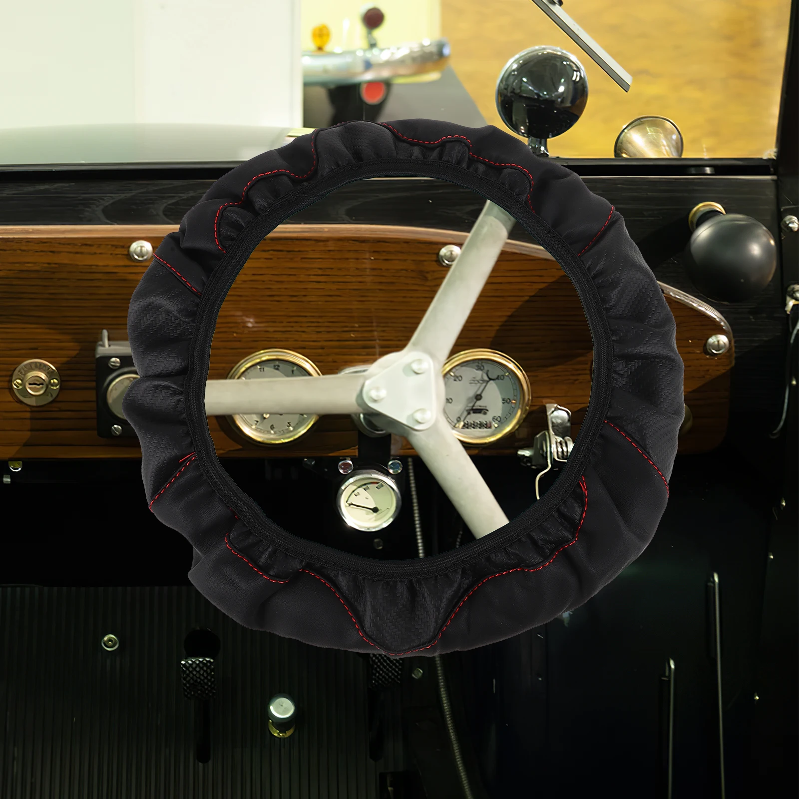 Carbon Fiber Steering Wheel Cover Automotive Supply Accessories Protective Artificial Anti-slip
Carbon Fiber Steering Wheel Cover Automotive Supply Accessories Protective Artificial Anti-slip