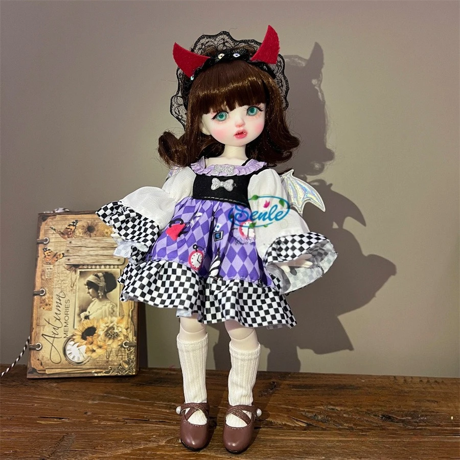 Little Devil Purple Checkered Skirt 6 Points BJD Doll Cute Gothic Flared Sleeve Dress 30cm Doll DIY Toy Children Birthday Gifts
Little Devil Purple Checkered Skirt 6 Points BJD Doll Cute Gothic Flared Sleeve Dress 30cm Doll DIY Toy Children Birthday Gifts