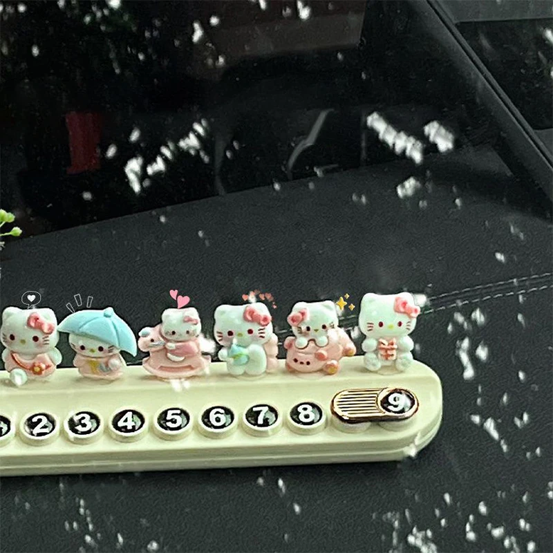 Hello Kitty автомобильный номерной знак временная парковка защита от солнца ароматерапия мультфильм милые украшения автомобиля аксессуары подарок на фестиваль
Hello Kitty автомобильный номерной знак временная парковка защита от солнца ароматерапия мультфильм милые украшения автомобиля аксессуары подарок на фестиваль