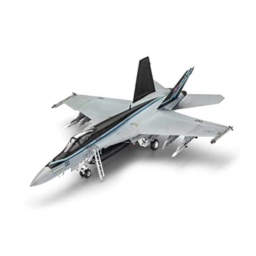 Maverick's F/A-18 er Hornet
Maverick's F/A-18 er Hornet