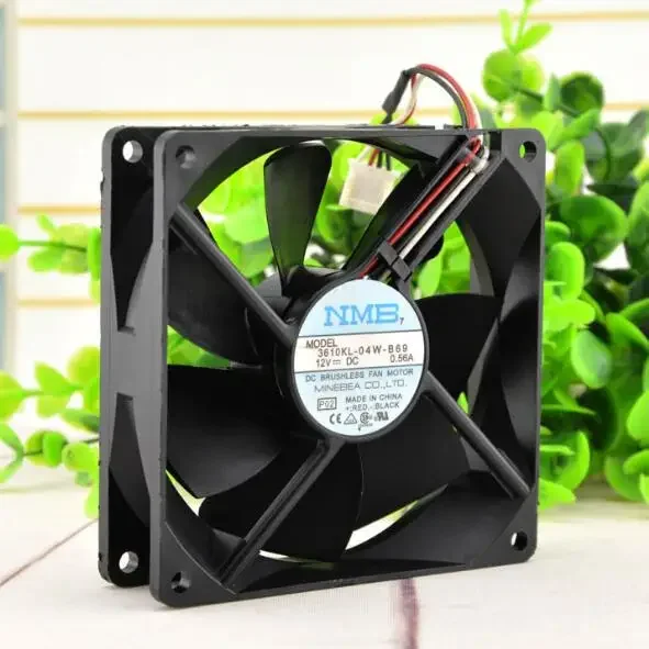NMB 3610KL-04W-B69 9025 9225 12V 0.56A three-wire cooling fan
NMB 3610KL-04W-B69 9025 9225 12V 0.56A three-wire cooling fan
