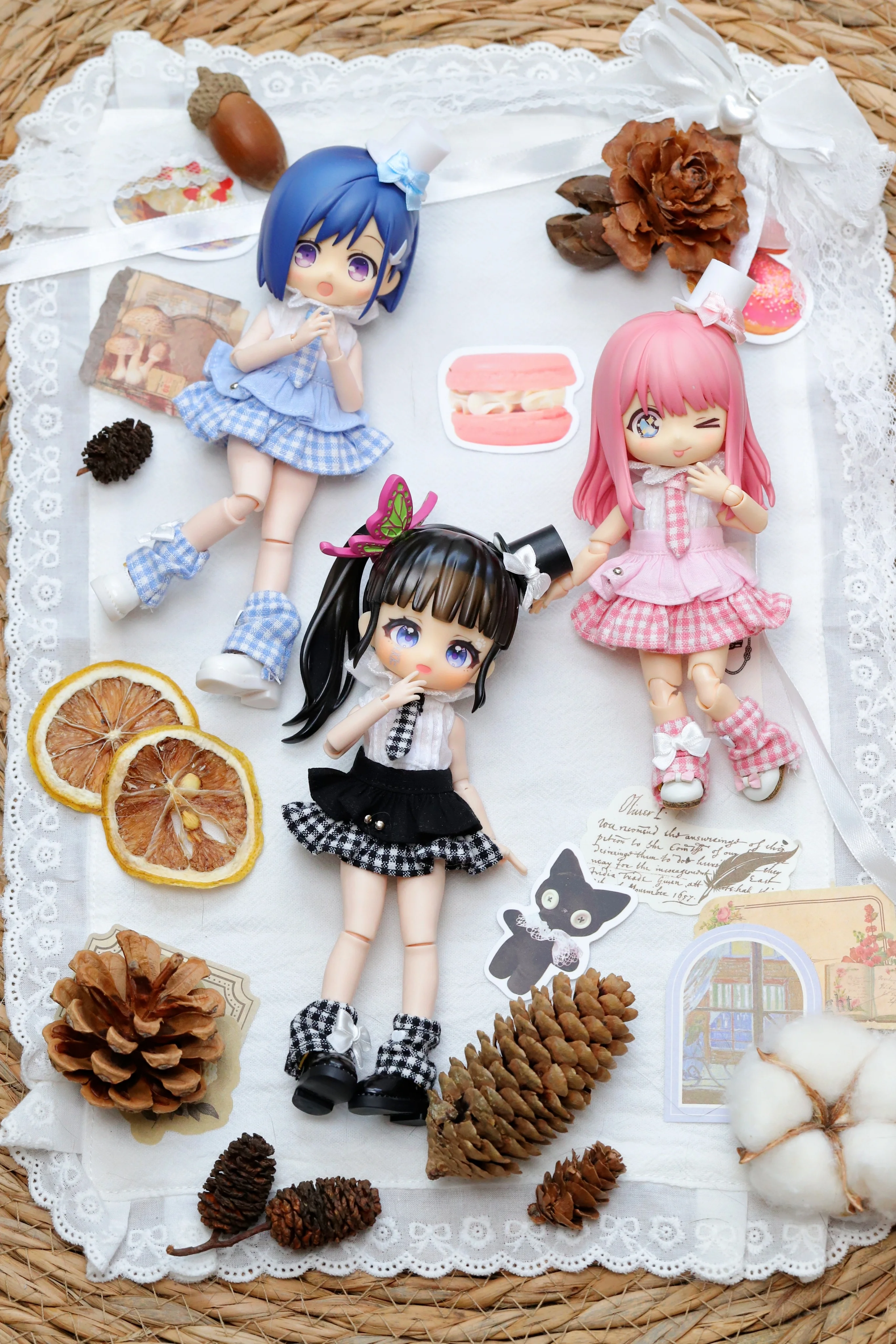 BJD doll clothes suitable for ob11 p9 p10 size Unfloor range clothes set doll accessories (5 points)
BJD doll clothes suitable for ob11 p9 p10 size Unfloor range clothes set doll accessories (5 points)