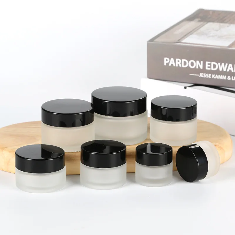 Wholesale Custom Made Empty 5g 15g 30g 50g 100g Cute Cosmetic Glass Jar High Quality Skin Care Products Packaging
Wholesale Custom Made Empty 5g 15g 30g 50g 100g Cute Cosmetic Glass Jar High Quality Skin Care Products Packaging