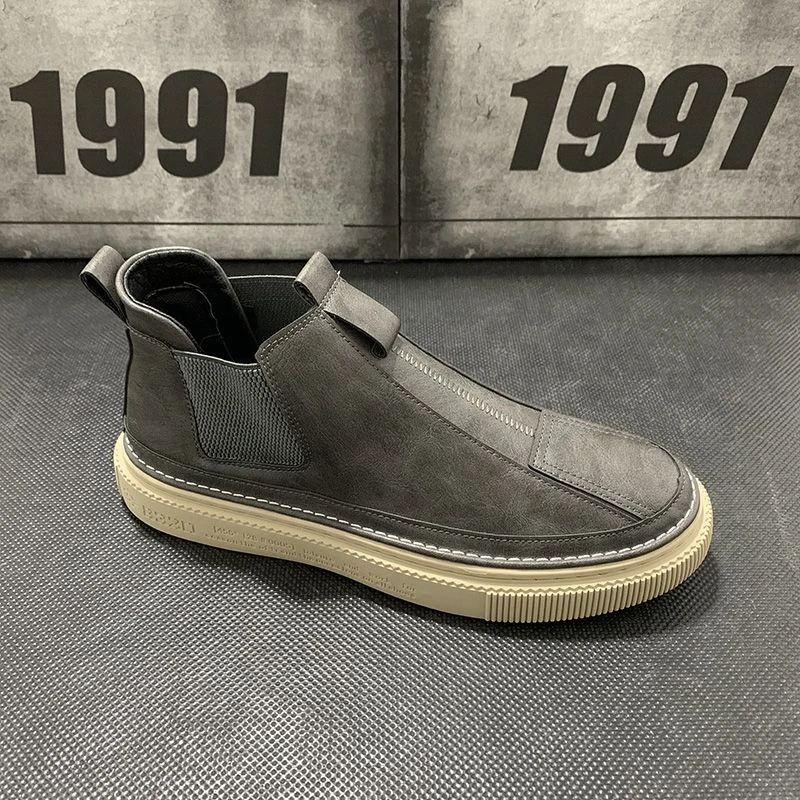 British Style Autumn Winter New High Top Flat Casual Men's Shoes Korean Version Trendy Young Men Footwear
British Style Autumn Winter New High Top Flat Casual Men's Shoes Korean Version Trendy Young Men Footwear