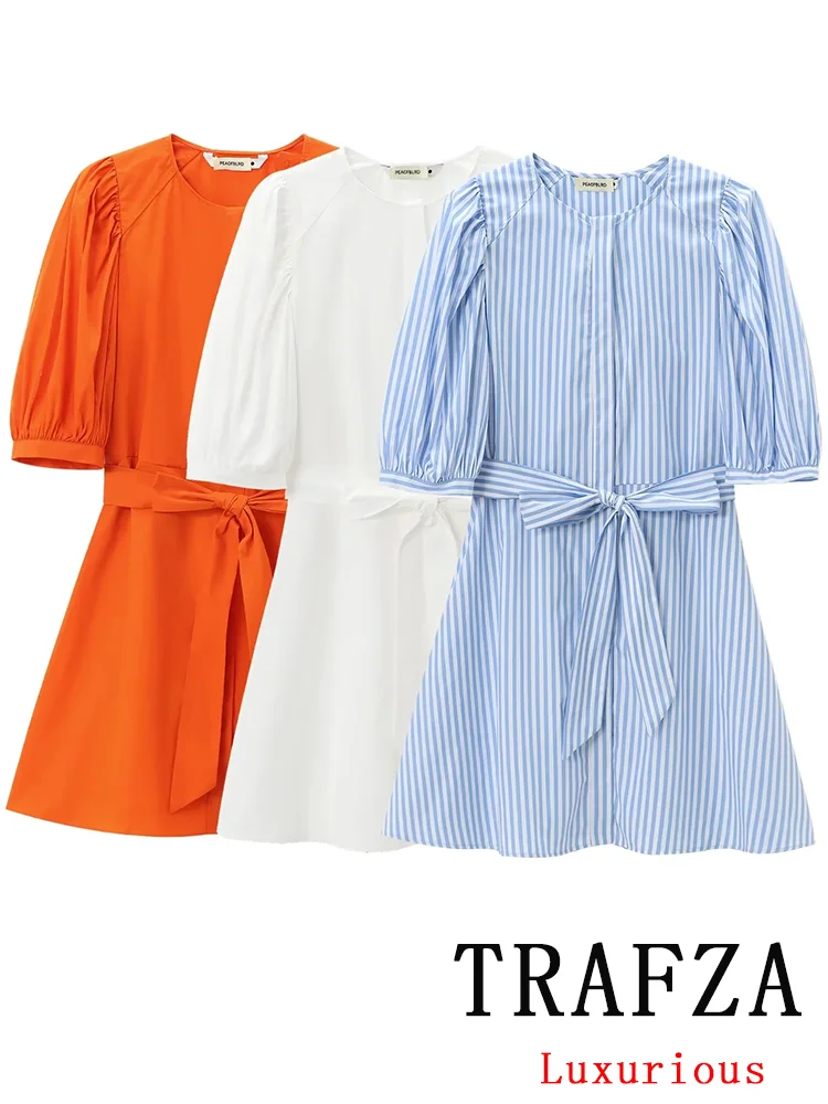 TRAFZA Vintage Casual Chic Women Dress Striped Slim O-Neck Single Breasted Short Sleeve Vestidos Fashion 2024 Summer Dress
TRAFZA Vintage Casual Chic Women Dress Striped Slim O-Neck Single Breasted Short Sleeve Vestidos Fashion 2024 Summer Dress