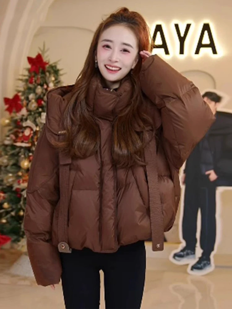 Fashionable Thickened Short Cotton Jacket Women's Winter Warm Outerwear Stylish Compact Size Popular This Year Korean Style
Fashionable Thickened Short Cotton Jacket Women's Winter Warm Outerwear Stylish Compact Size Popular This Year Korean Style