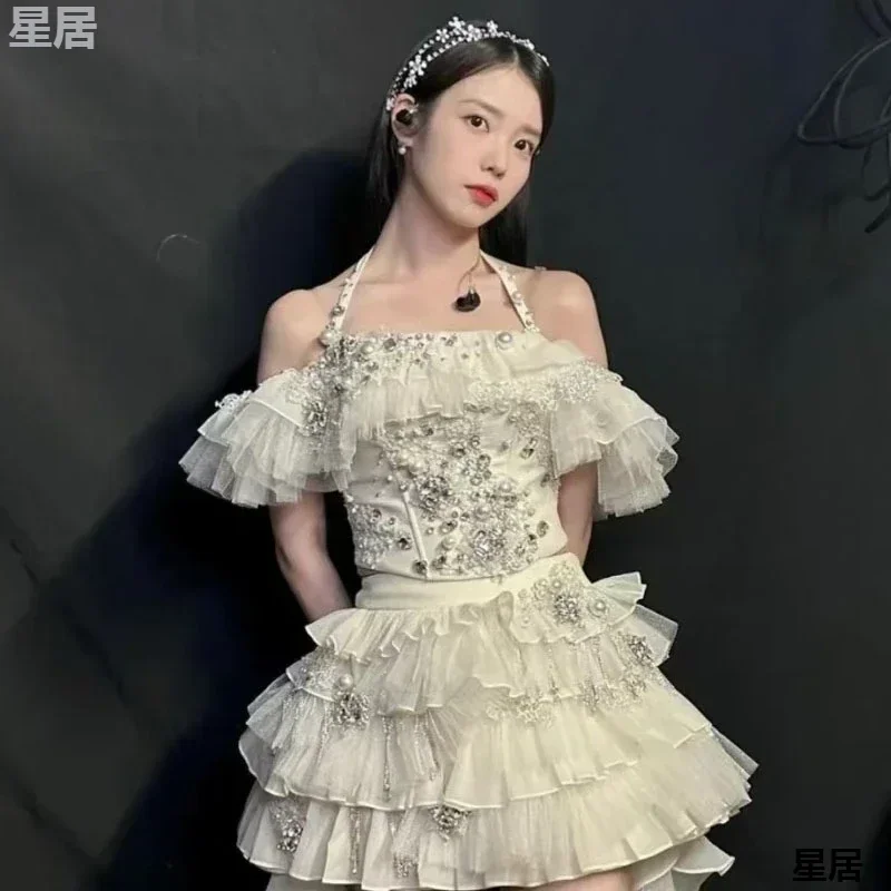 Women'S Singer Kpop Outfits Sexy Rhinestones Lace Tops Ruffled Skirts Stage Performance Clothes Nightclub Dj Jazz Dance Costume
Women'S Singer Kpop Outfits Sexy Rhinestones Lace Tops Ruffled Skirts Stage Performance Clothes Nightclub Dj Jazz Dance Costume
