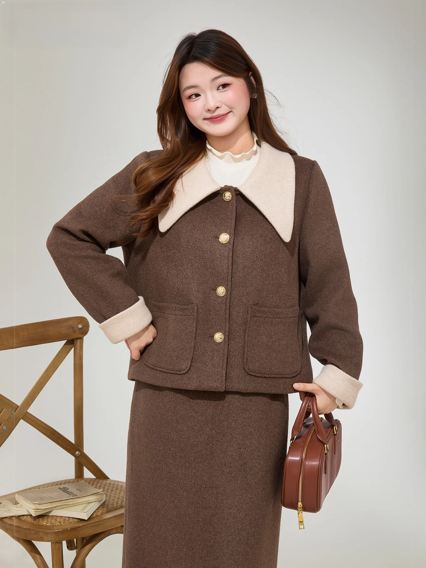 Зимний утепленный шерстяной костюм DM00 больших размеров с хлопковой подкладкой, повседневный, в корейском стиле, с воротником-стойкой, модный комплект верхней одежды
Зимний утепленный шерстяной костюм DM00 больших размеров с хлопковой подкладкой, повседневный, в корейском стиле, с воротником-стойкой, модный комплект верхней одежды