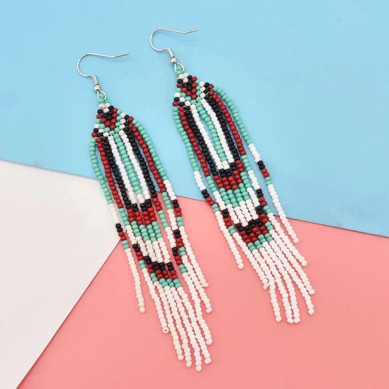 ZGMXR Rice bead earrings Clashing colours Fashion Minimalist Hand-woven Tassels Geometry Design Bohemian Alloy Beaded earrings
ZGMXR Rice bead earrings Clashing colours Fashion Minimalist Hand-woven Tassels Geometry Design Bohemian Alloy Beaded earrings