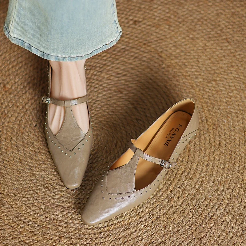 2025 new spring autumn women pumps natural leather 22-24.5cm sheepskin+pigskin thick heel t-buckle women shoes Mary Jane shoes
2025 new spring autumn women pumps natural leather 22-24.5cm sheepskin+pigskin thick heel t-buckle women shoes Mary Jane shoes