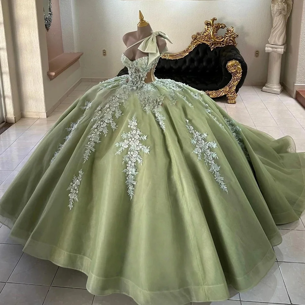 Green Charro Quinceanera Dresses Ball Gown Sweetheart Appliques Bow Mexican Sweet 16 Dresses 15 Anos Customized
Green Charro Quinceanera Dresses Ball Gown Sweetheart Appliques Bow Mexican Sweet 16 Dresses 15 Anos Customized