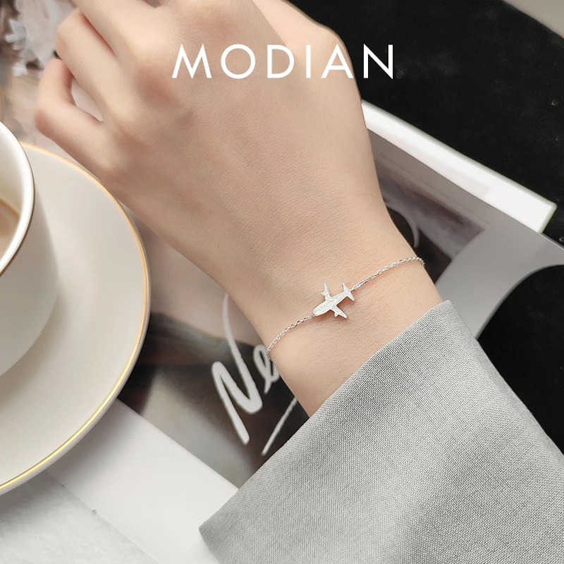 Modian Fashion Exquisite Aircraft Bracelet For Women 100% 925 Sterling Silver Simple Plain Cute Anniversary Party Jewelry Gift
Modian Fashion Exquisite Aircraft Bracelet For Women 100% 925 Sterling Silver Simple Plain Cute Anniversary Party Jewelry Gift