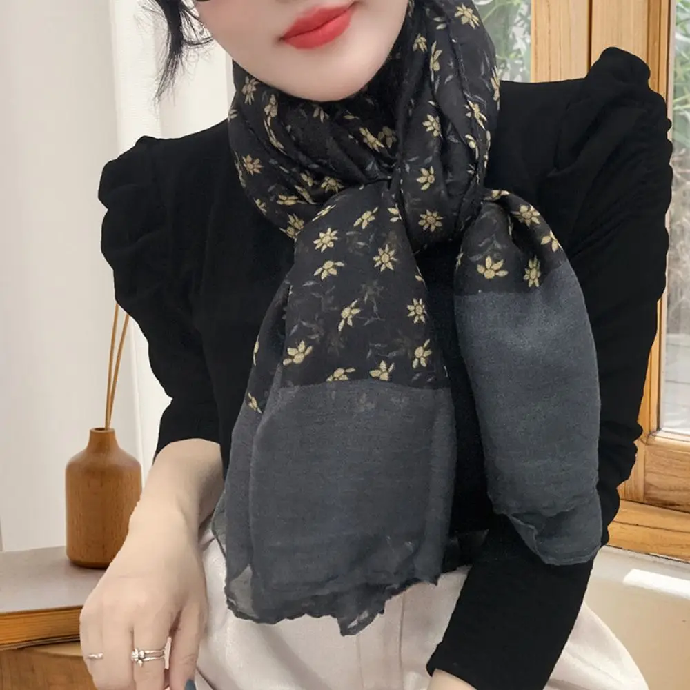 Luxury Flora Silk Scarf Shawls Flower Sunscreen Mesh Neck Scarves Korean Style Neckerchief Outdoor
Luxury Flora Silk Scarf Shawls Flower Sunscreen Mesh Neck Scarves Korean Style Neckerchief Outdoor