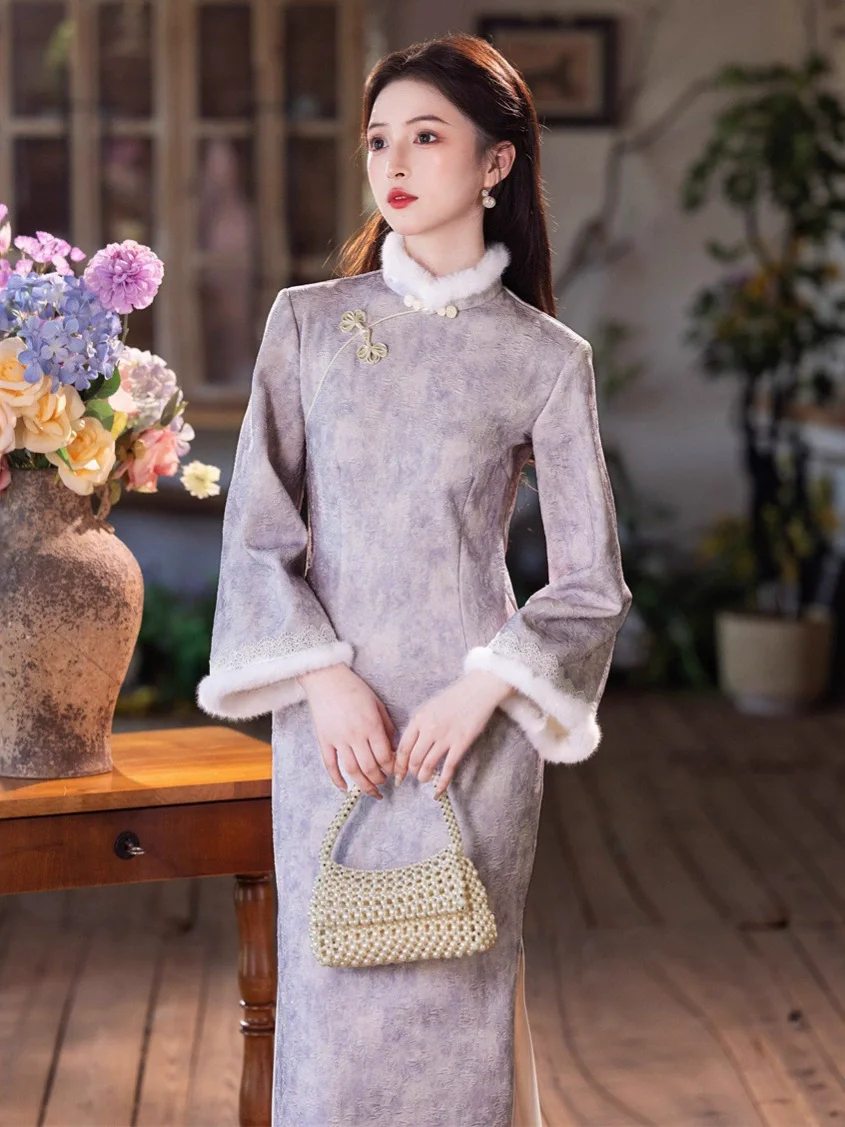 Winter New Ultra Soft Thiened Fce Long Bell Sve Qipao Young Sle Floral Embroidery Cosite Fabric Warm Long Dr
Winter New Ultra Soft Thiened Fce Long Bell Sve Qipao Young Sle Floral Embroidery Cosite Fabric Warm Long Dr