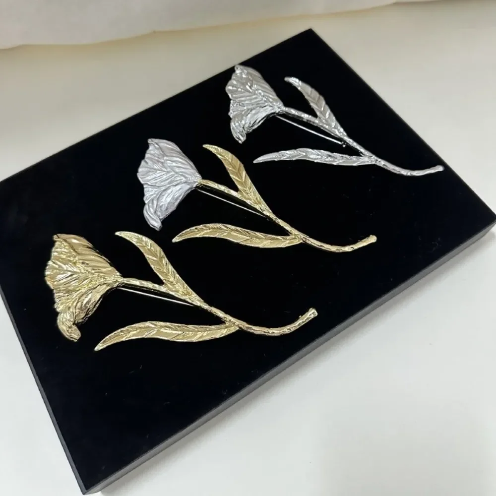 Exaggerated Fashion Large Vintage Brooch Leaf Shape Flower Pattern Flower Brooch Metal Corsage Pin Party Wear
Exaggerated Fashion Large Vintage Brooch Leaf Shape Flower Pattern Flower Brooch Metal Corsage Pin Party Wear
