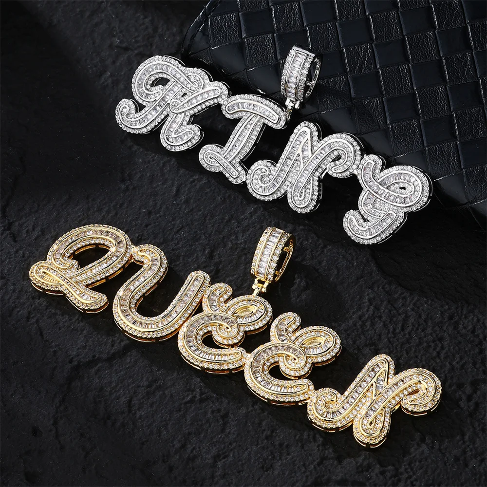 D & Z мода Bling Baguettecz Zircom кулон с буквами на заказ Ice Out кубический цирконий имя ожерелье хип-хоп очаровательные ювелирные изделия подарок
D & Z мода Bling Baguettecz Zircom кулон с буквами на заказ Ice Out кубический цирконий имя ожерелье хип-хоп очаровательные ювелирные изделия подарок