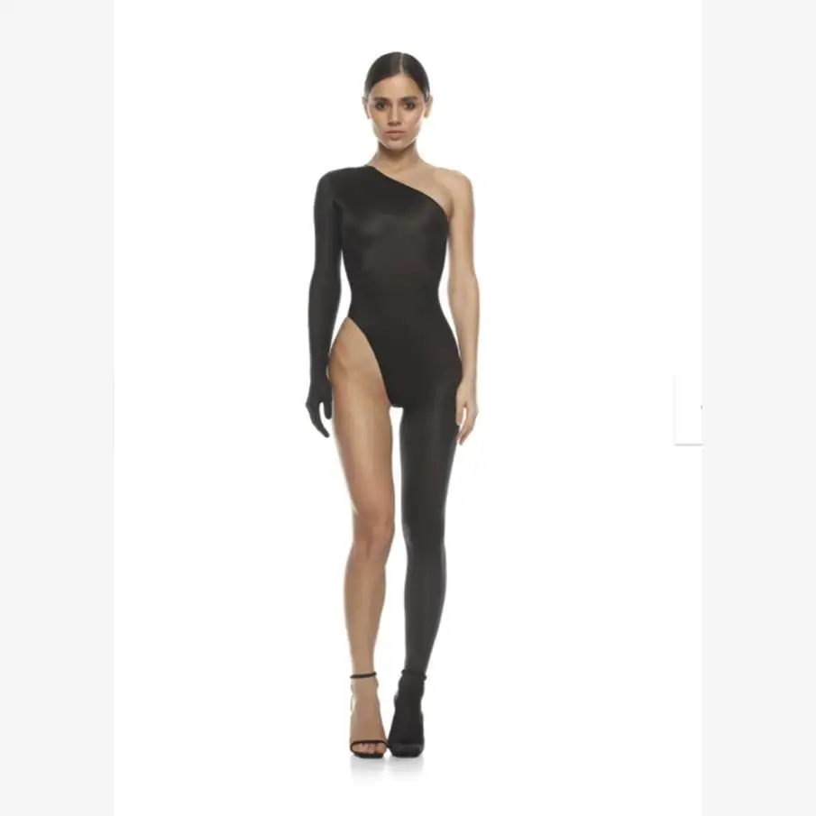 Ins Sle Sexy Long Sve Glove Suit Women's Faionable Jumpsuit oulder Baring Slim Fit Summer New Arrival Polyester Fabric
Ins Sle Sexy Long Sve Glove Suit Women's Faionable Jumpsuit oulder Baring Slim Fit Summer New Arrival Polyester Fabric