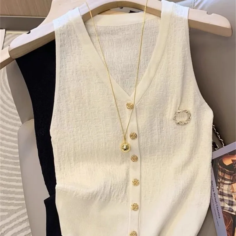 Summer Women Korean Fashion Sleeveless Solid Tanks Tops Office Lady Solid Casual Chic Diamonds Camisole T-shirt
Summer Women Korean Fashion Sleeveless Solid Tanks Tops Office Lady Solid Casual Chic Diamonds Camisole T-shirt