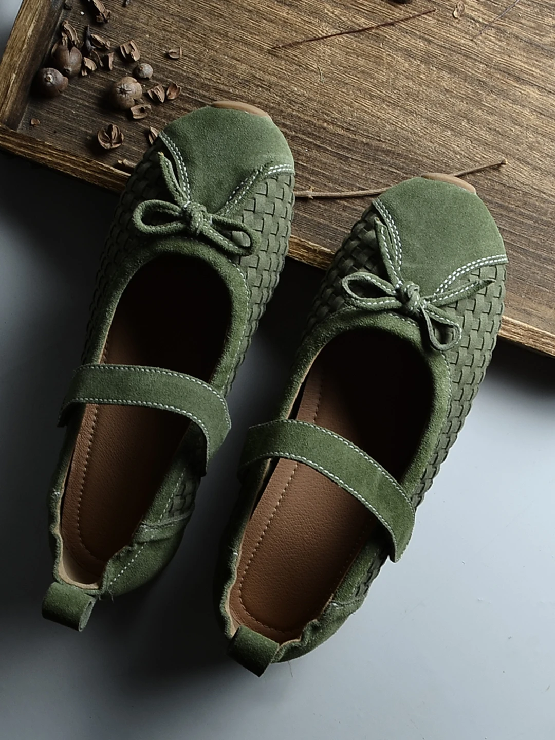 Retro Forest Girl Slip-On round Toe Knot Single Shoes Women's Genuine Leather Flat Handwoven Mary Janes Spring Summer
Retro Forest Girl Slip-On round Toe Knot Single Shoes Women's Genuine Leather Flat Handwoven Mary Janes Spring Summer