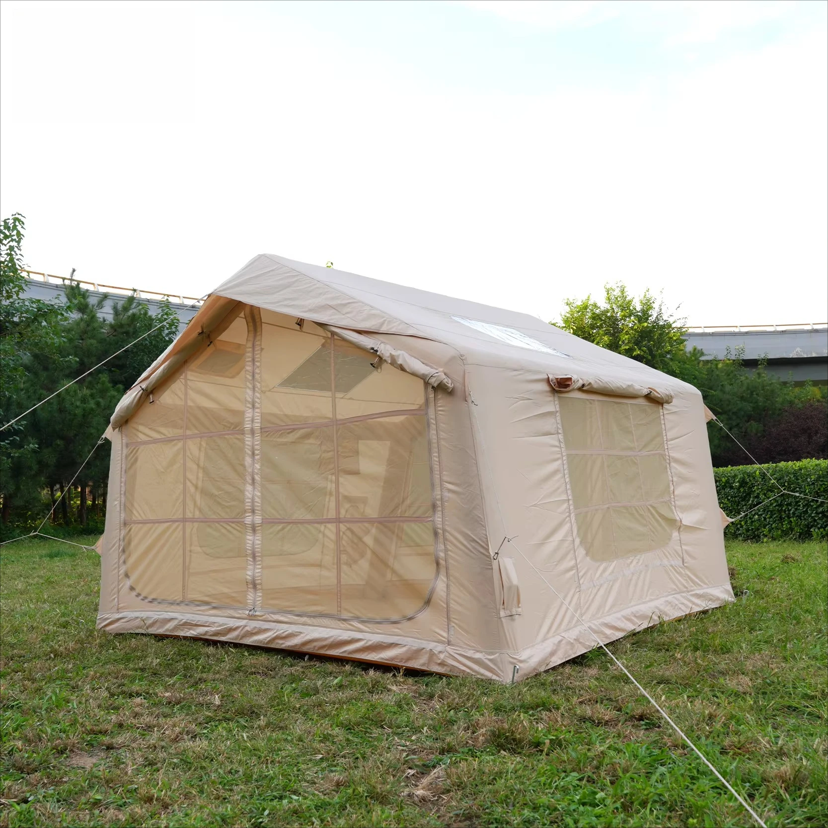 8sqm Waterproof Inflatable Camping Tent Four-Season Large Space Quick Setup Portable with Pump One Bedroom & Living Room
8sqm Waterproof Inflatable Camping Tent Four-Season Large Space Quick Setup Portable with Pump One Bedroom & Living Room