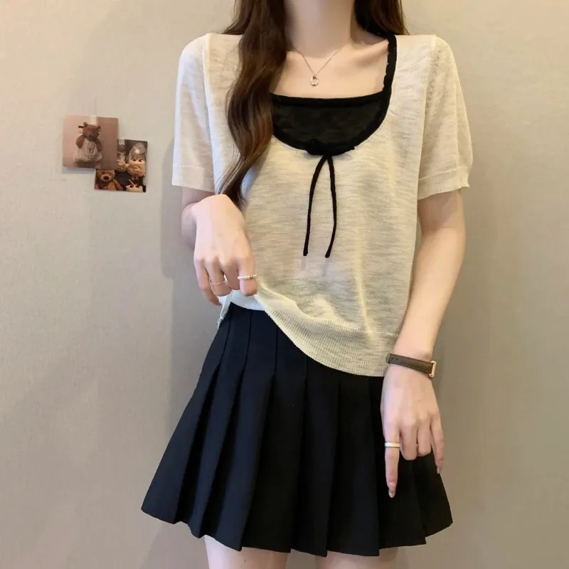 Women Color Block Fake Two-Piece Knit Short Sleeve Top
Women Color Block Fake Two-Piece Knit Short Sleeve Top