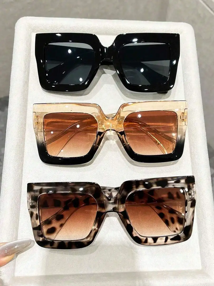 3-Pack Oversized Square Sunglasses for Women - Black, Gradient & Leopard Print Frames
3-Pack Oversized Square Sunglasses for Women - Black, Gradient & Leopard Print Frames