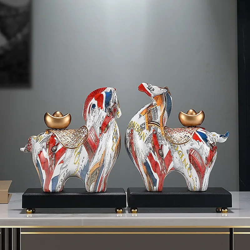 Graffiti Horse Statue, Delicate Balance Principle Horse Sculpture Crafts Color Decoration, Animal Statue Decorative Figurines
Graffiti Horse Statue, Delicate Balance Principle Horse Sculpture Crafts Color Decoration, Animal Statue Decorative Figurines