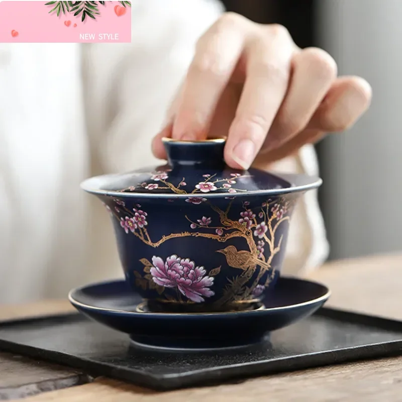 Роскошная эмалированная керамическая чайная чашка Gaiwan с ручной росписью и цветочным узором, чайная варенька для путешествий, чайная чаша, домашняя чайная посуда, посуда для напитков 150 мл
Роскошная эмалированная керамическая чайная чашка Gaiwan с ручной росписью и цветочным узором, чайная варенька для путешествий, чайная чаша, домашняя чайная посуда, посуда для напитков 150 мл