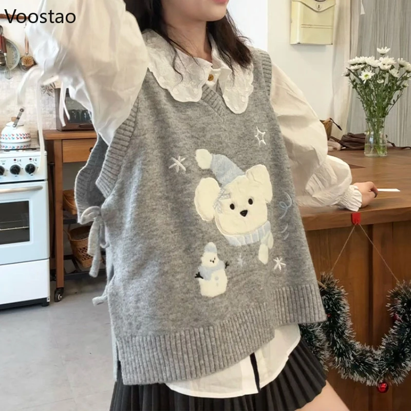 Japanese Sweet Lolita Style Knitted Vest Spring Autumn Women Cute Cartoon Bear Embroidery Sleeveless JK Sweater Kawaii Waistcoat
Japanese Sweet Lolita Style Knitted Vest Spring Autumn Women Cute Cartoon Bear Embroidery Sleeveless JK Sweater Kawaii Waistcoat