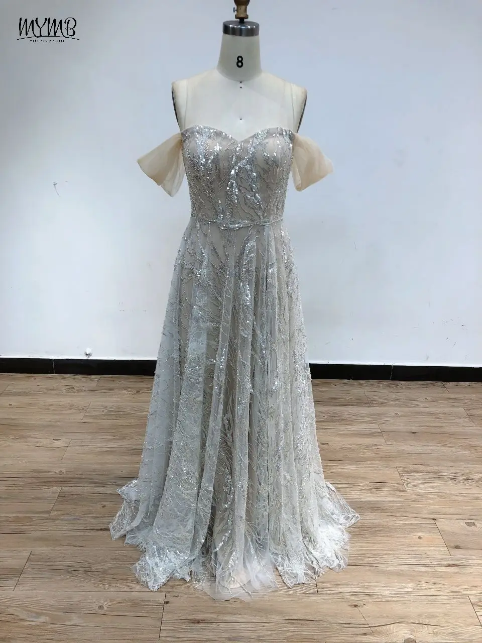 MYMB Ivory A-Line Vintage Glitter Sequined Evening Dresses for Women Celebrity 2024 Elegant Off Shoulder Evening Wedding Gowns
MYMB Ivory A-Line Vintage Glitter Sequined Evening Dresses for Women Celebrity 2024 Elegant Off Shoulder Evening Wedding Gowns