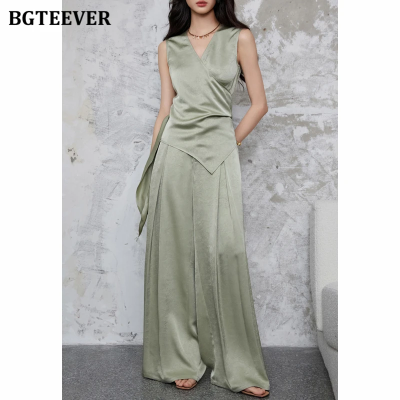 BGTEEVER Summer Loose Female Outfits V-neck Sleeveless Vests Women High Waist Wide Leg Trousers Ladies 2 Pieces Set
BGTEEVER Summer Loose Female Outfits V-neck Sleeveless Vests Women High Waist Wide Leg Trousers Ladies 2 Pieces Set