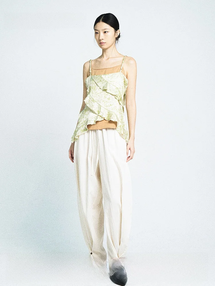 Новинка Весна-Лето: Женский приталенный топ-жилет из ацетатного волокна с драпировкой, с принтом «Дерево и ветви», в стиле Sle Refuse Club
Новинка Весна-Лето: Женский приталенный топ-жилет из ацетатного волокна с драпировкой, с принтом «Дерево и ветви», в стиле Sle Refuse Club