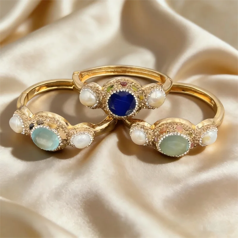 Elegant Retro Baroque Pearl Cat's Eye Bangle Psychic Intuition Prosperity Crystal Gift
Elegant Retro Baroque Pearl Cat's Eye Bangle Psychic Intuition Prosperity Crystal Gift