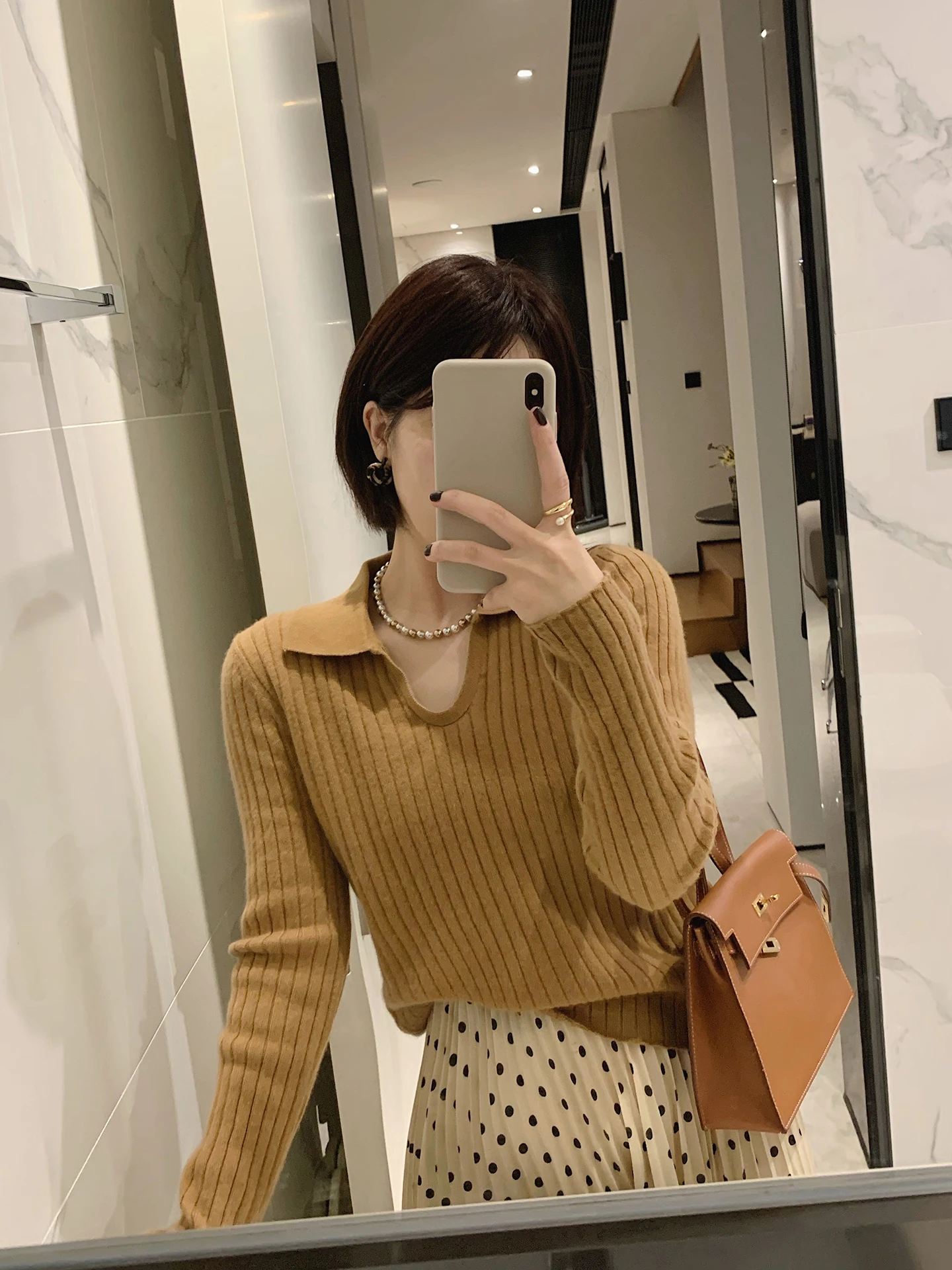 Новый женский приталенный свитер Misslady из премиальной шерсти с полосками, универсальный и модный, для осени
Новый женский приталенный свитер Misslady из премиальной шерсти с полосками, универсальный и модный, для осени