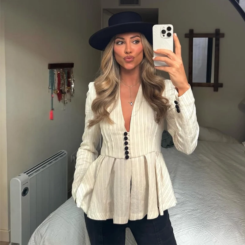 ZHIO Striped Ruffle Blazer Ladies Office Pleated Blazer for Women Summer Fitted Coat Women Long Sleeve Women's Tailoring Blazer
ZHIO Striped Ruffle Blazer Ladies Office Pleated Blazer for Women Summer Fitted Coat Women Long Sleeve Women's Tailoring Blazer