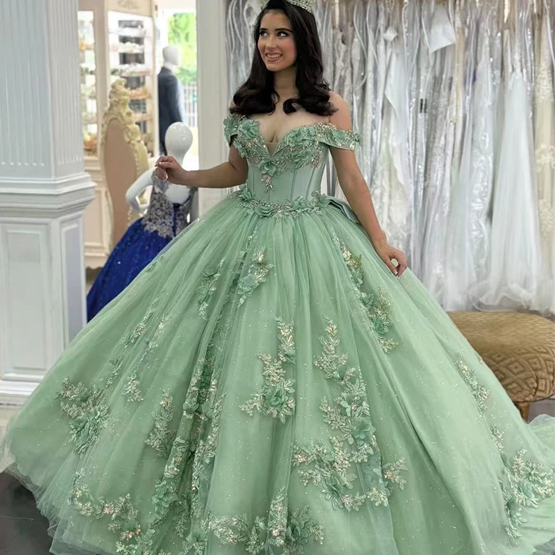 High Quality Quinceneara Dress Embroidered Lace On Net With Sequins Princess Ballgown Off The Shoulder Customized Birthday Party
High Quality Quinceneara Dress Embroidered Lace On Net With Sequins Princess Ballgown Off The Shoulder Customized Birthday Party