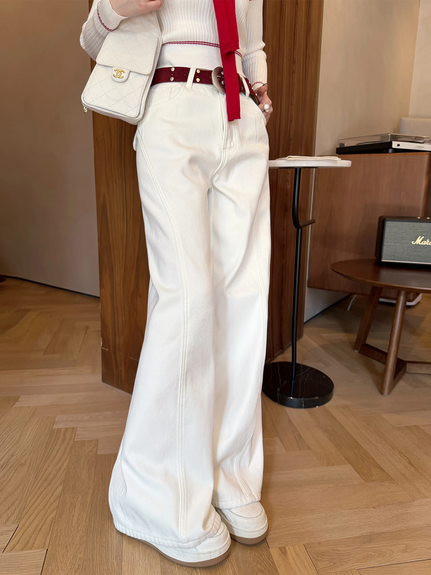 LADIESFIRST Korean Style Casual Versatile Pure Color Jeans Women's Slimming Long Pants with Belt Straight Leg Pants
LADIESFIRST Korean Style Casual Versatile Pure Color Jeans Women's Slimming Long Pants with Belt Straight Leg Pants