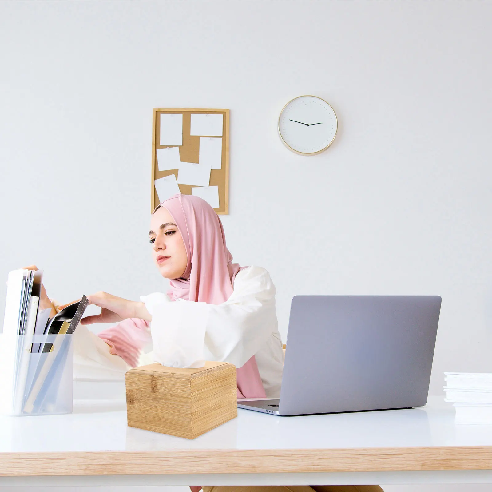 Wooden Tissue .50X11.50X8.50Cm Natural Wood Tissue Box Cover Square Holder For Home Kitchen Bathroom Living Room
Wooden Tissue .50X11.50X8.50Cm Natural Wood Tissue Box Cover Square Holder For Home Kitchen Bathroom Living Room