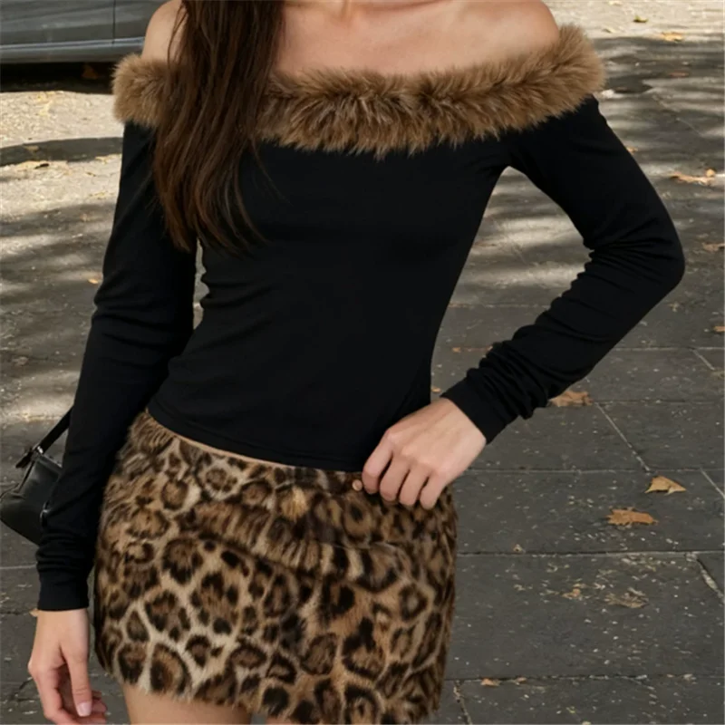 Street Style Hot Faux Fur Patchwork 2 Pieces Suits 2026 New Fall Long Sleeve Slash Neck Shirt Top&Leopard Pencil Mini Skirt Sets
Street Style Hot Faux Fur Patchwork 2 Pieces Suits 2026 New Fall Long Sleeve Slash Neck Shirt Top&Leopard Pencil Mini Skirt Sets