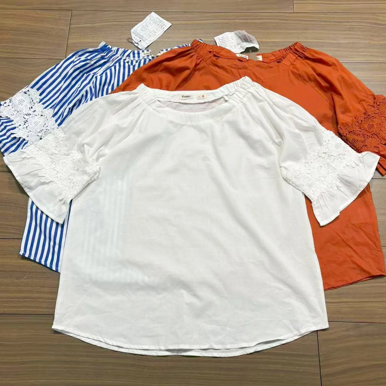 Slimming High Waist Cotton Blend Short Sleeve Women's Shirt Spring Summer Sweet Style Tunic Top Button Detail Embroidery
Slimming High Waist Cotton Blend Short Sleeve Women's Shirt Spring Summer Sweet Style Tunic Top Button Detail Embroidery
