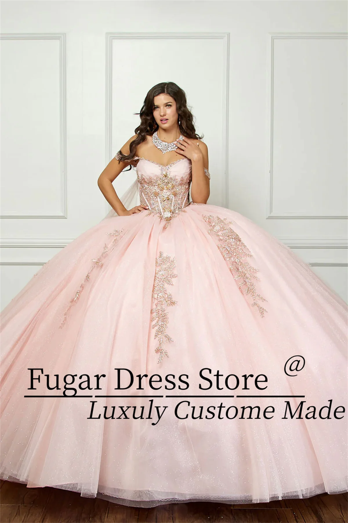 Off Shoulder A-line skirt Quinceañera Dresses Glitter 3D floral decals Beaded EmbellishmentsSweet 16 vestidos de 15 quinceañera
Off Shoulder A-line skirt Quinceañera Dresses Glitter 3D floral decals Beaded EmbellishmentsSweet 16 vestidos de 15 quinceañera