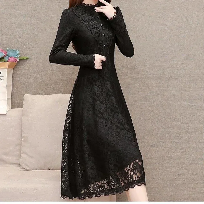 High Street Slim Lace Patchwork Hollow Out Elegant Dresses Autumn Winter New Solid Color Fashion Long Sleeve Vintage Dress
High Street Slim Lace Patchwork Hollow Out Elegant Dresses Autumn Winter New Solid Color Fashion Long Sleeve Vintage Dress