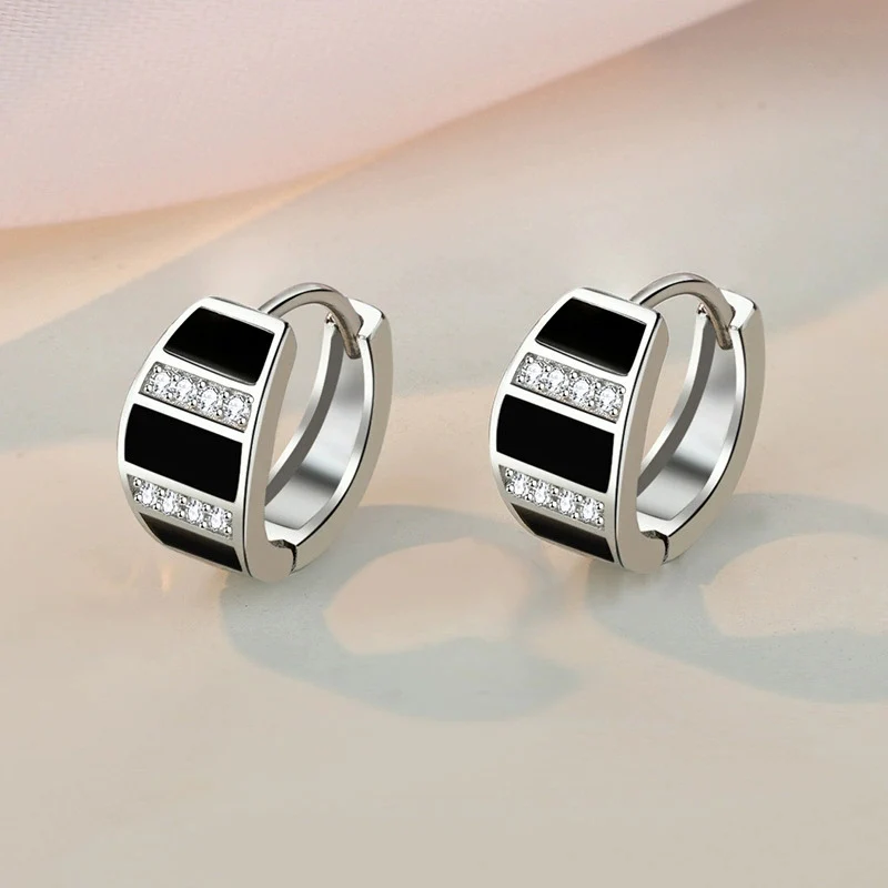 Light Luxury Black and White Checkered Earrings New High-end Temperament Inlay Zircon Ear Buckle Baked Paint Earring KOFSAC
Light Luxury Black and White Checkered Earrings New High-end Temperament Inlay Zircon Ear Buckle Baked Paint Earring KOFSAC