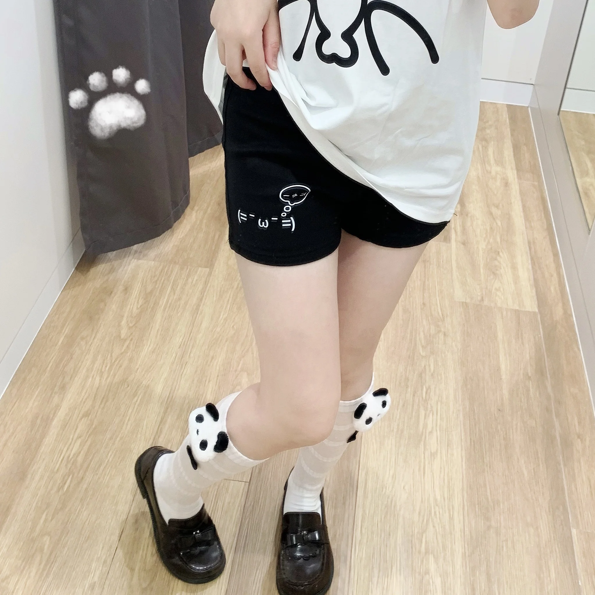Original Japanese Black Short Jeans for Women New Summer 2D A-line Shorts Sweet Girl High Waist Women Casual Hot Shorts
Original Japanese Black Short Jeans for Women New Summer 2D A-line Shorts Sweet Girl High Waist Women Casual Hot Shorts
