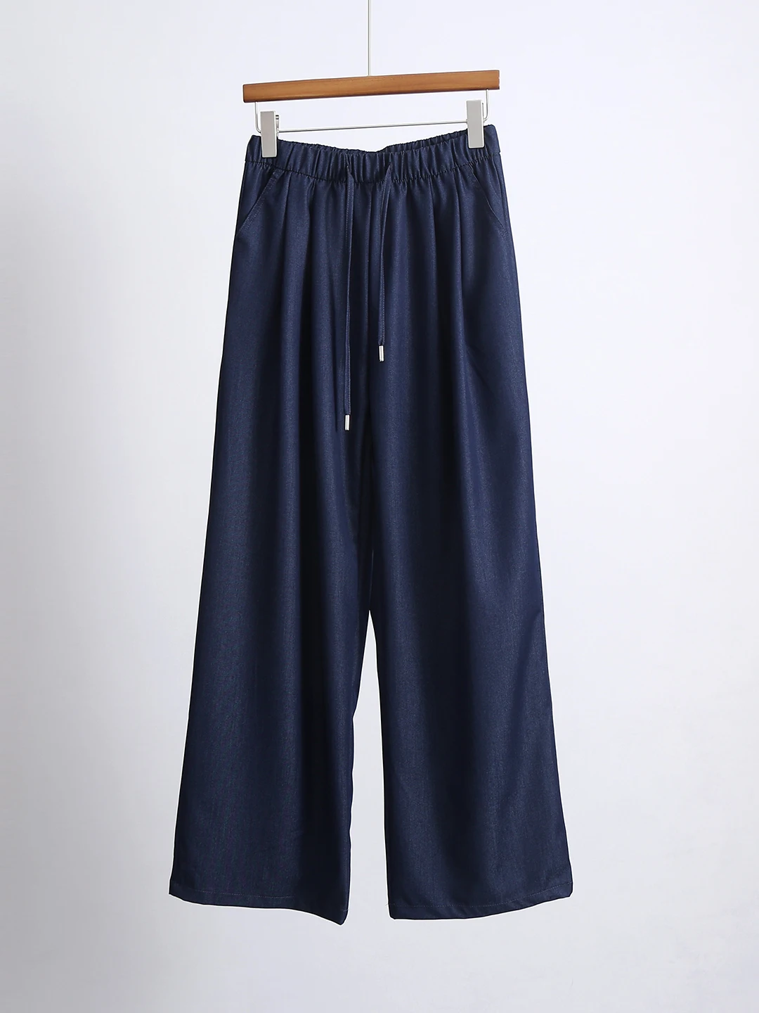 Retro Deep Blue Drawstring Elastic Waist Loose Straight Leg Pants Women's Jeans High Waist Casual Style Summer Cool Feeling
Retro Deep Blue Drawstring Elastic Waist Loose Straight Leg Pants Women's Jeans High Waist Casual Style Summer Cool Feeling