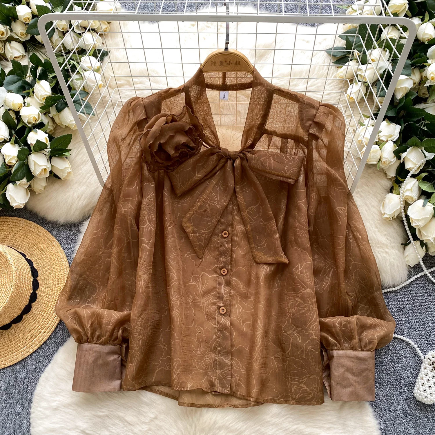 Vintage butterfly chiffon Blouse Slim Elegant Korean Fashion Sexy Summer Women Shirt Femme Blusa
Vintage butterfly chiffon Blouse Slim Elegant Korean Fashion Sexy Summer Women Shirt Femme Blusa